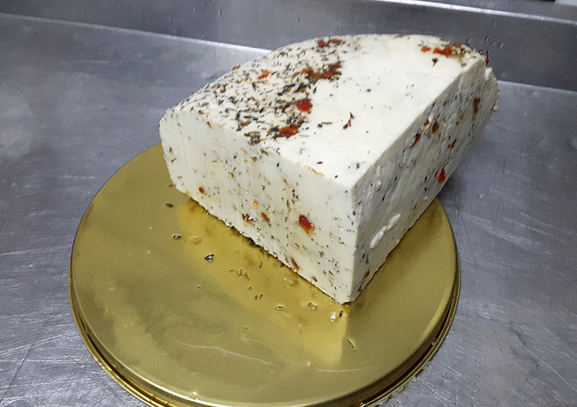 πρωτοσέλιδο - τυρί Σφέλα με... λίγα λόγια